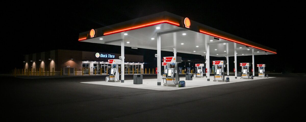 Duck Thru in Wilson, NC at night.